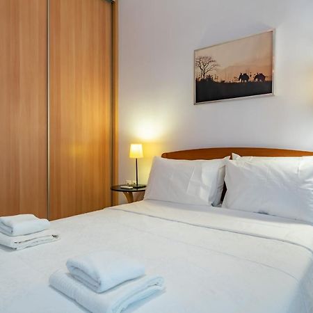 Flat In Excellent Location With Private Parking Atenas Exterior foto